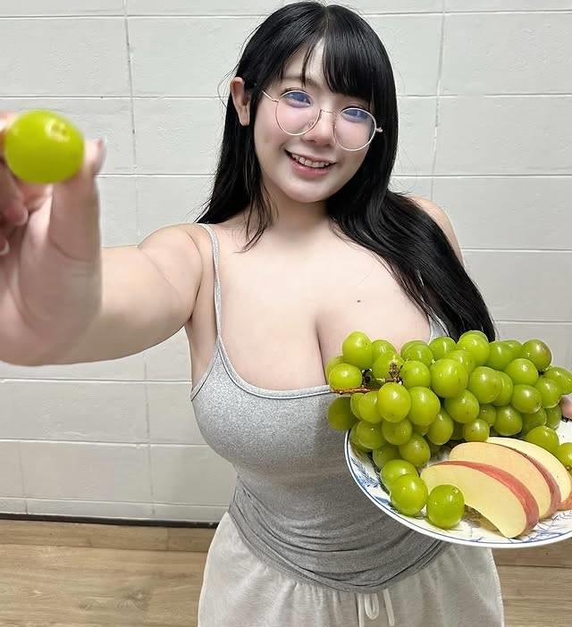 泰国美女Bxby Chalamx写真，日系清新风格