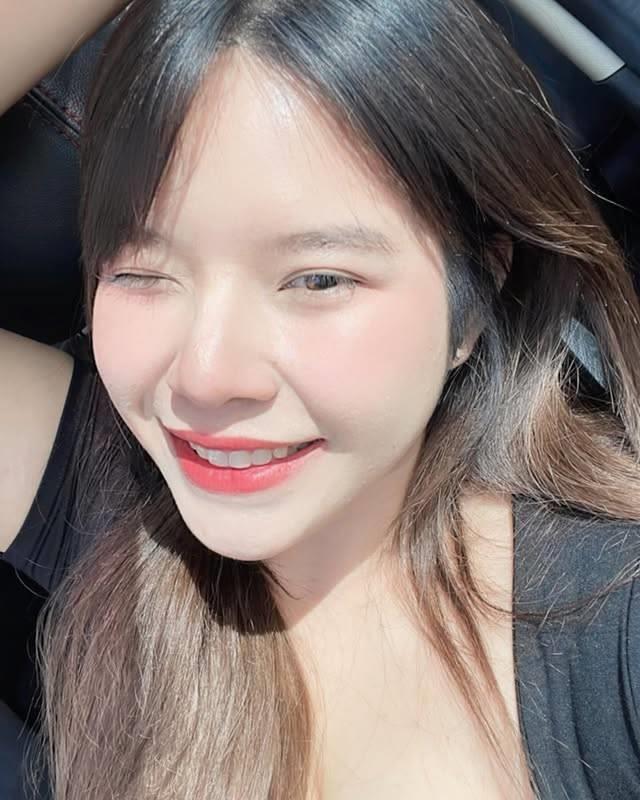 丰腴型网红佳姫Varangkana Klapajon，迷人巨乳