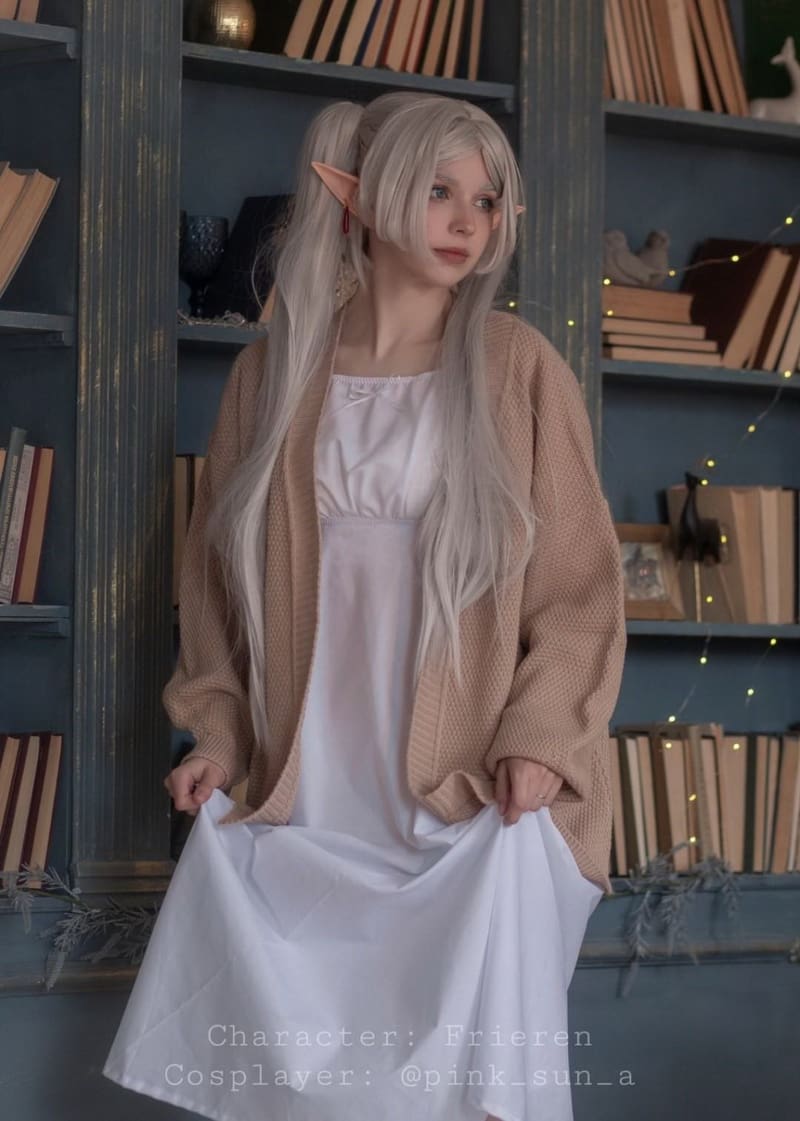 俄罗斯美女Cos《兔子洞》 初音 黑丝网袜兔女郎Cosplay作品