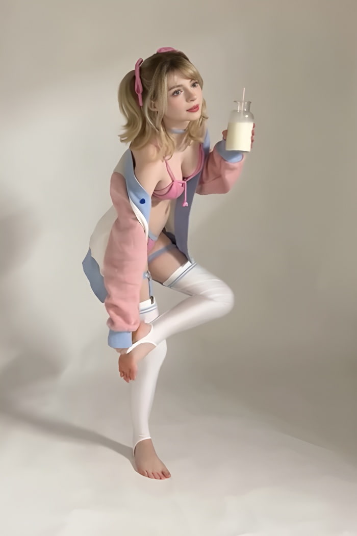 艾什莉体模@PeachMilky大胆大白梨,完美身材