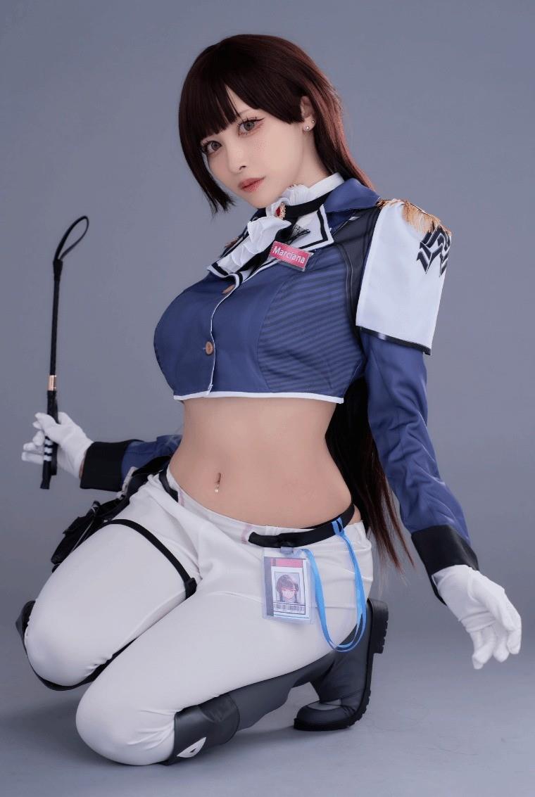 日本美女ねねCosplay 性感迷人，无法忽视的美