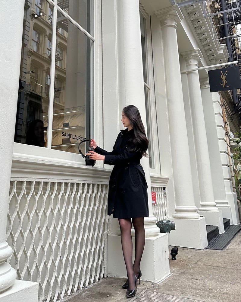 韩国模特Nanaring的身姿典雅，完美曲线让人称羡