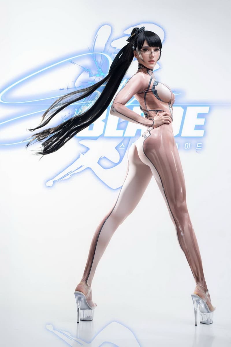 拉脱维亚美女CandyBallCosplay《星刃》伊芙,性感迷人