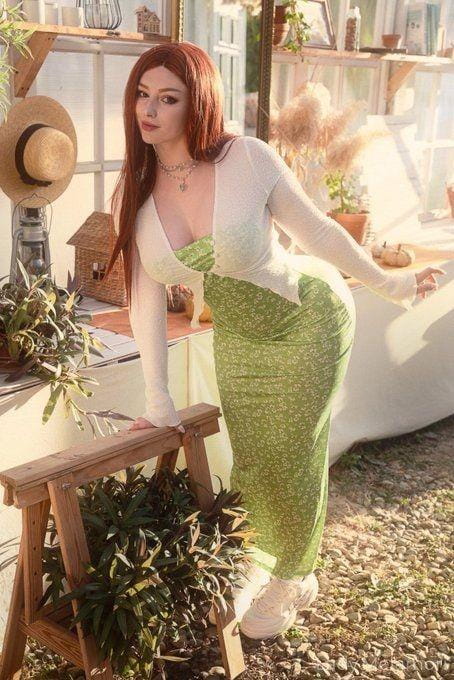 Coser Lady Melamori:多变风格,完美演绎性感角色