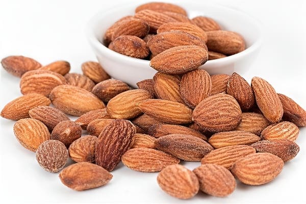 梦见杏仁象征什么？说明梦境含义