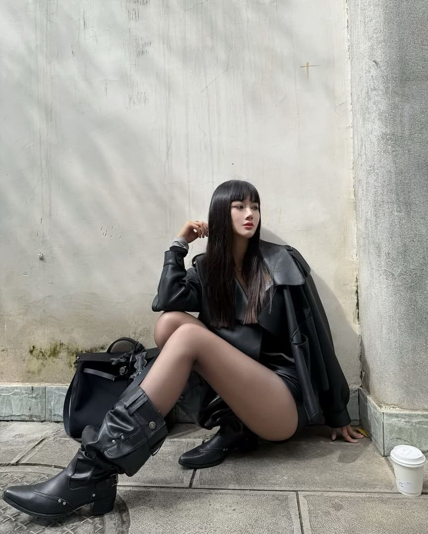 Sissi的冷艳与自信使她成为时尚圈焦点