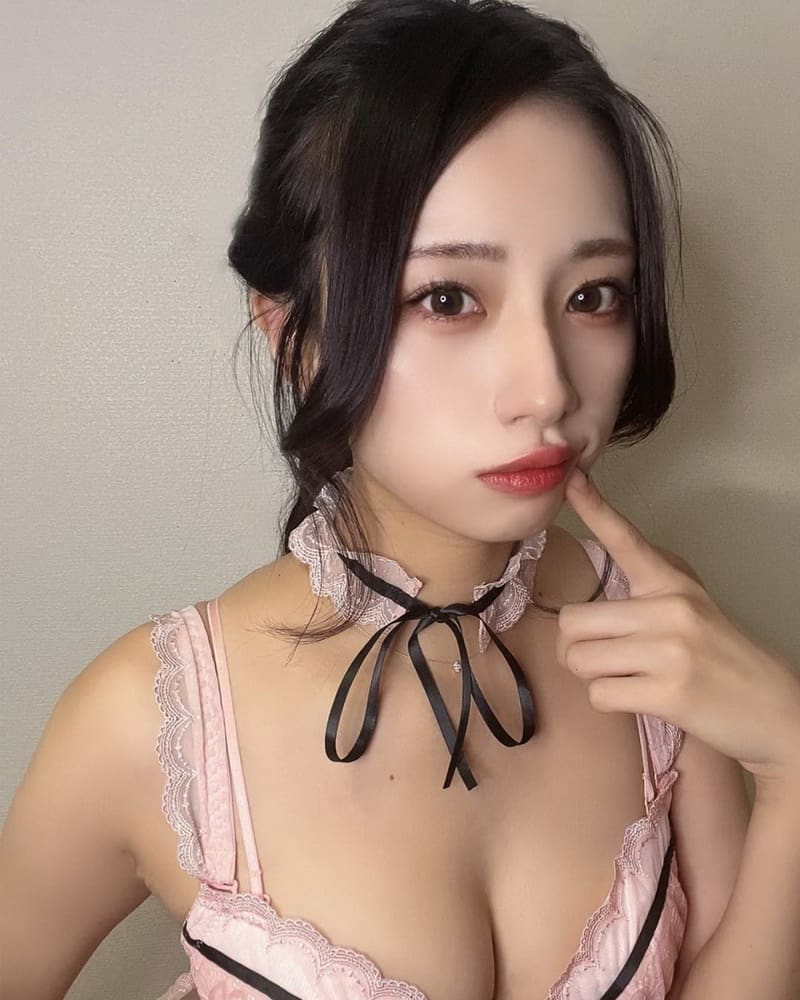 神山みれい 精致五官