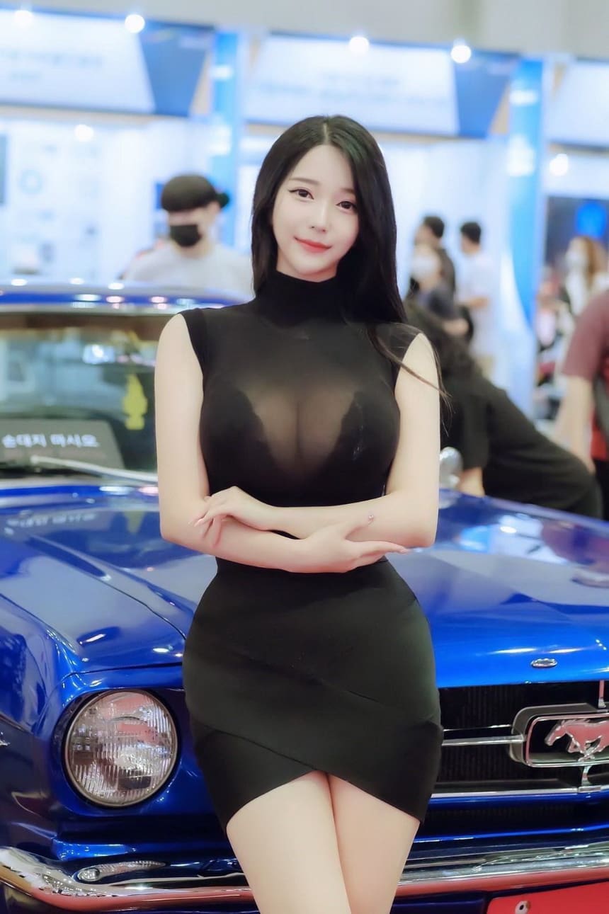 尹雪花霸气侧漏,Cos造型惊艳四座