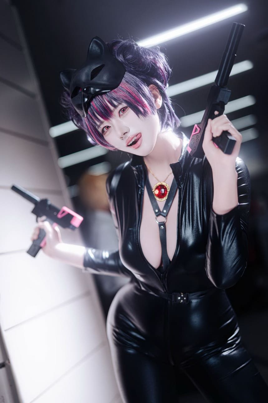 韩国网红Nari躺在床上慵懒自拍