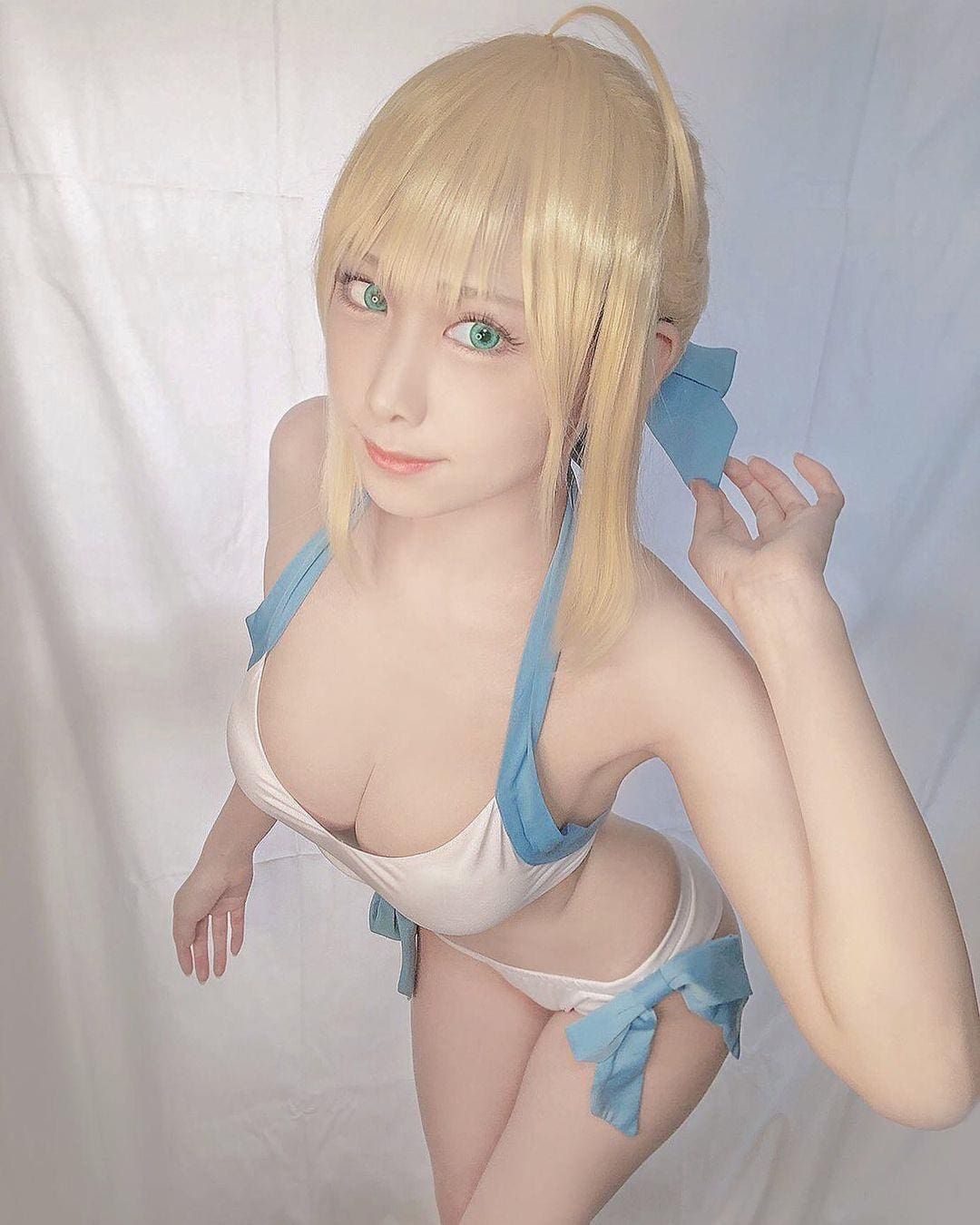 华子狐涩气御姐COS造型