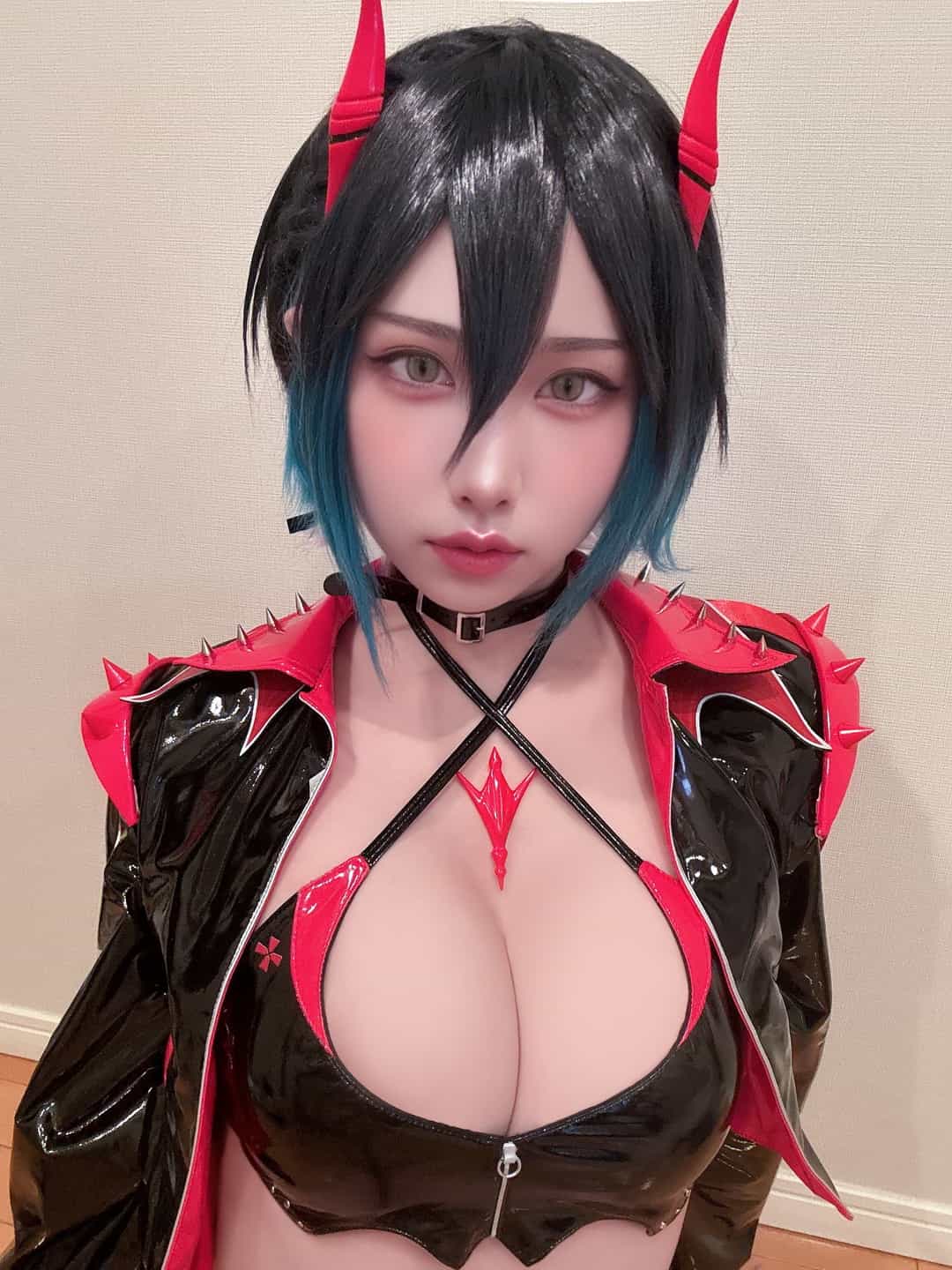 华子狐经典御姐风COS