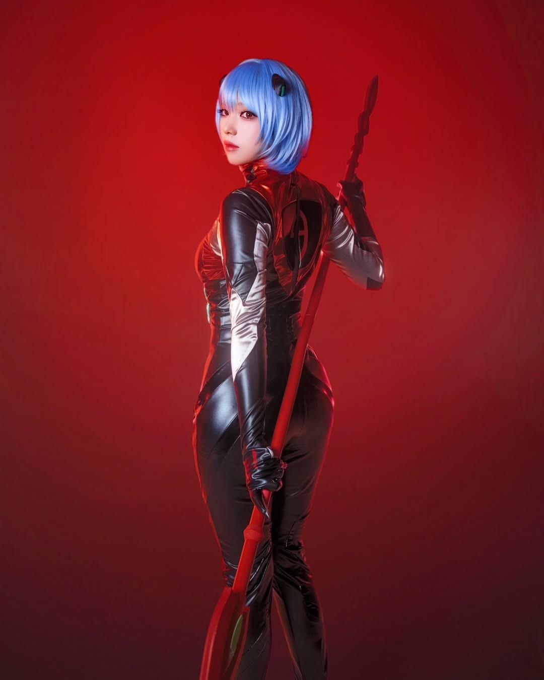 韩国Coser 슈마甜美风格写真