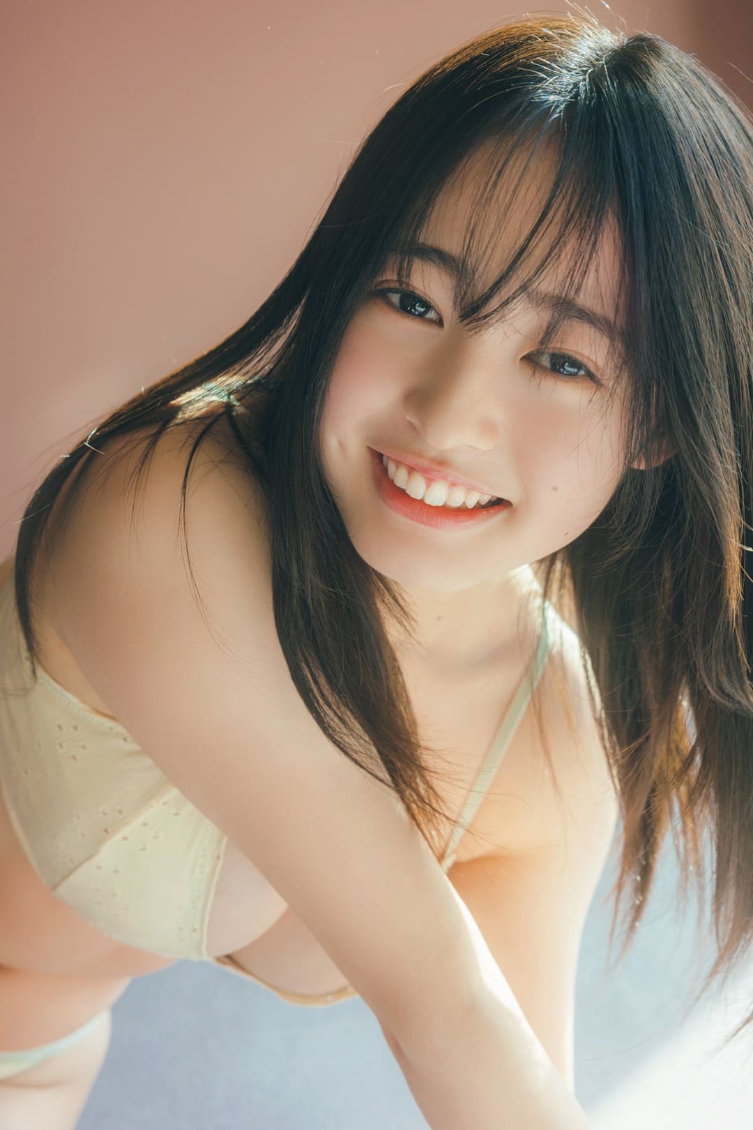 白滨美兔充满青春气息的比基尼辣照