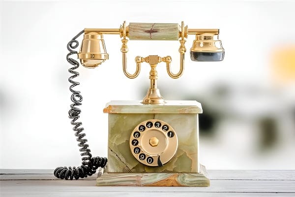 梦见电话号码解读图，帮助你理解梦境中的数字密码