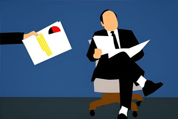 梦见自己当官象征升职与权力