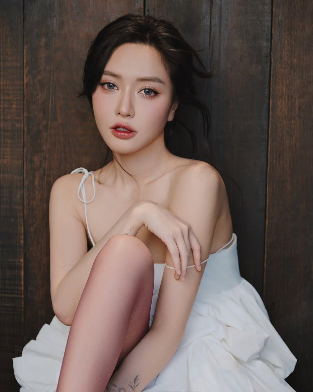 Bich Phuong写真,展现优雅气质
