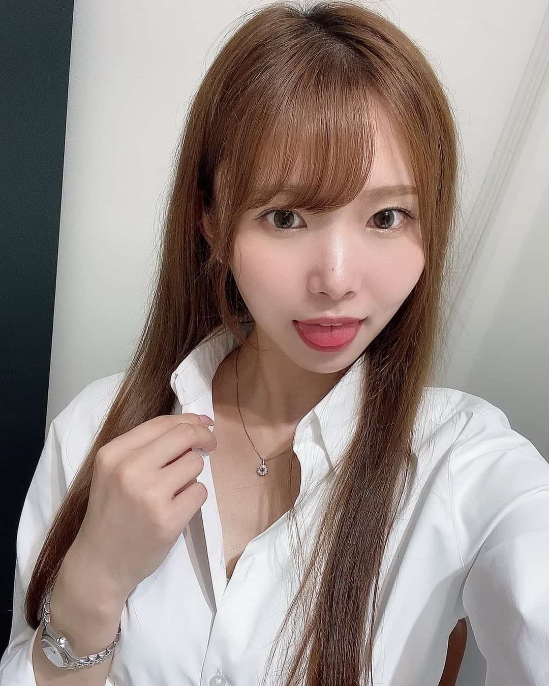 響蓮甜美笑容特写