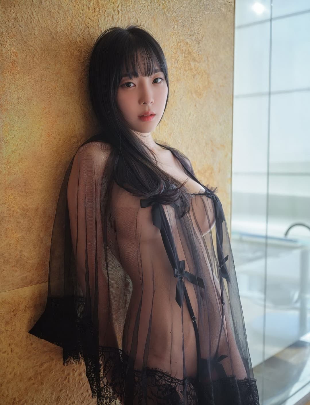 性感黑纱演绎极致诱惑