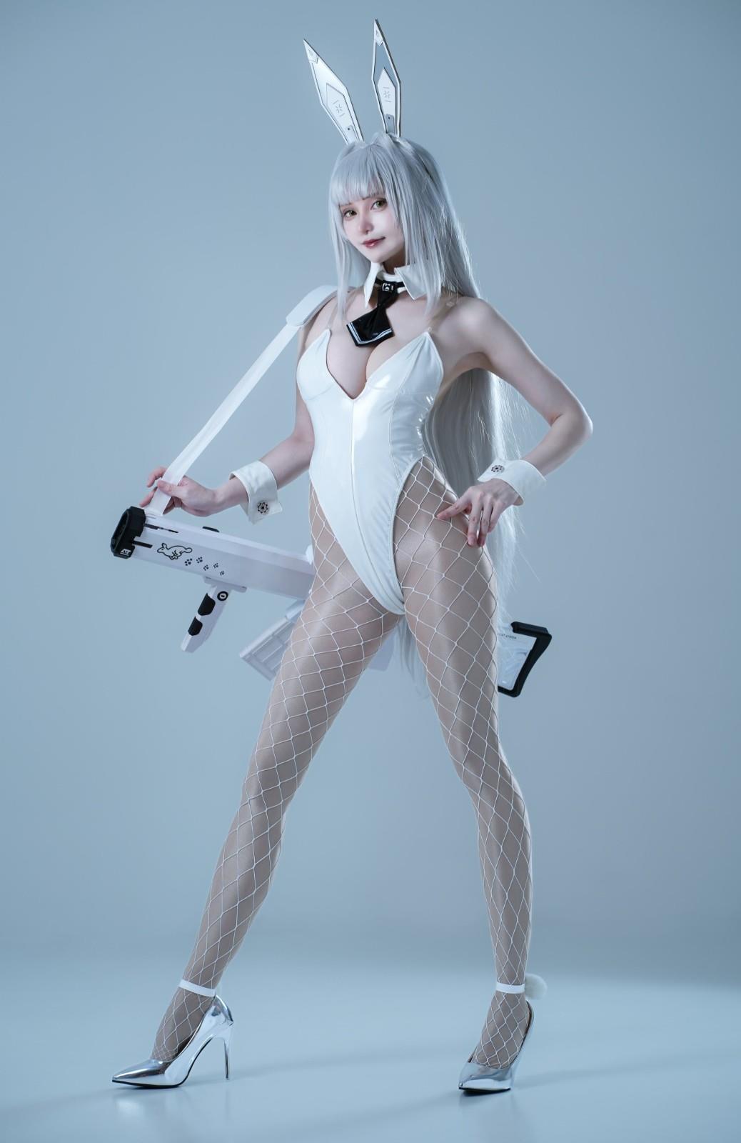 日本Coser赤木クロ充满魅力的美图