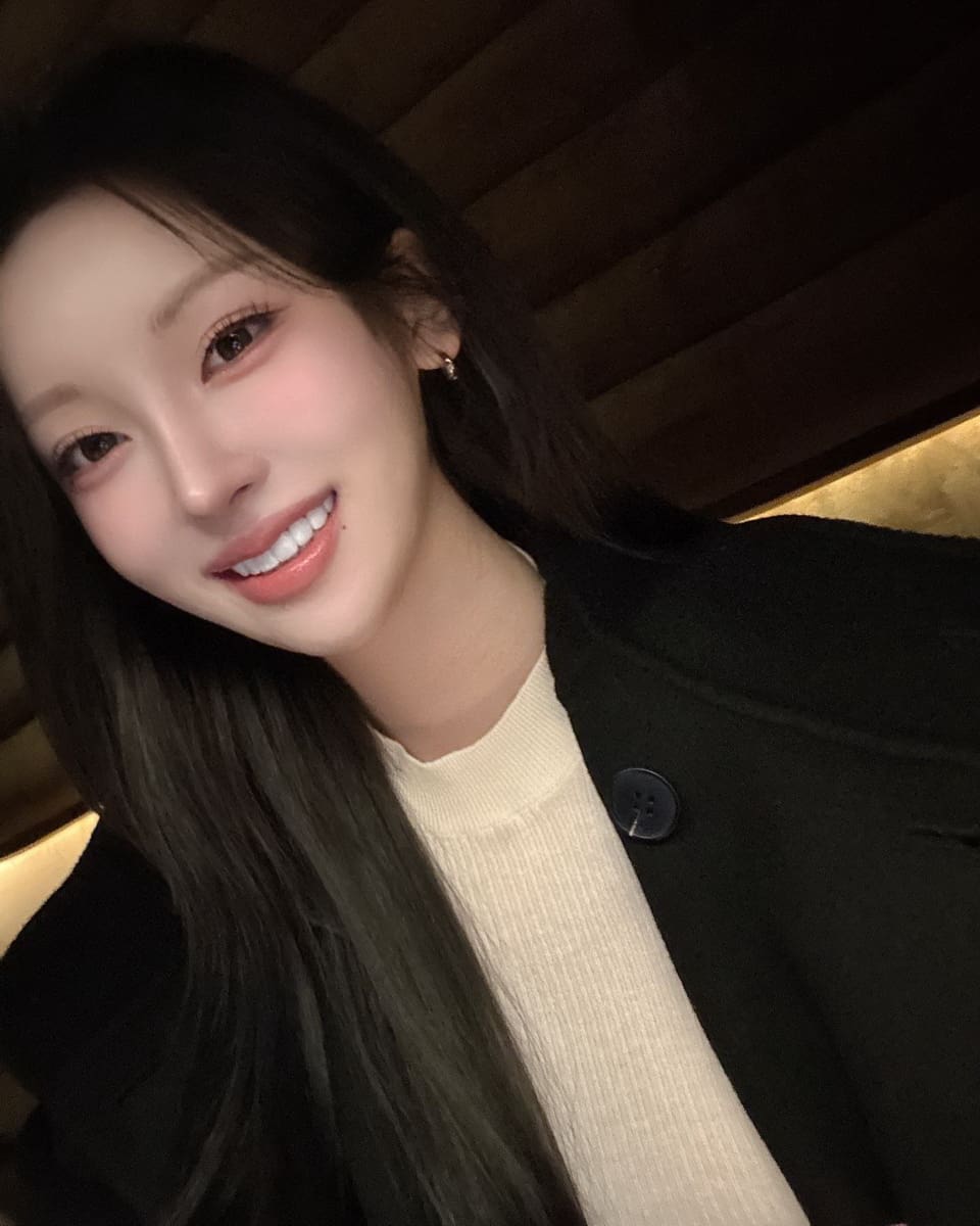 韩国网红ovmyhz 高颜值吸睛