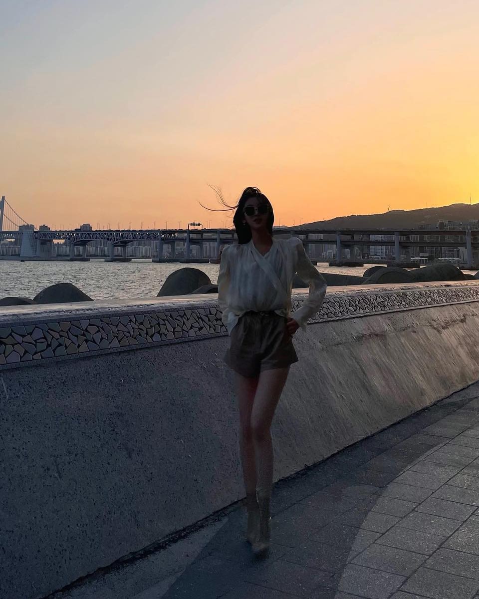 韩国网红ovmyhz 绝美身材吸睛无数