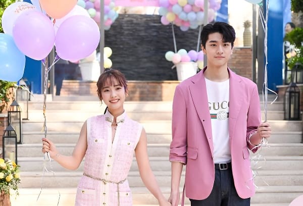 致我们暖暖的小时光剧照:邢菲林一甜蜜同居