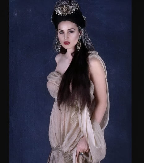 惊情四百年剧照