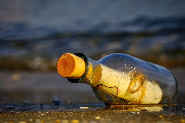 梦见瓶子的象征意义