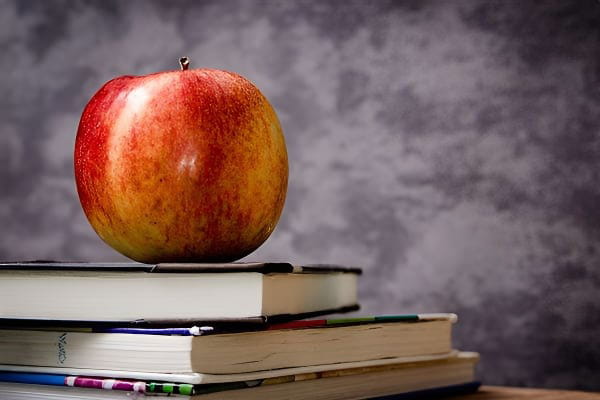 红苹果梦境象征好运