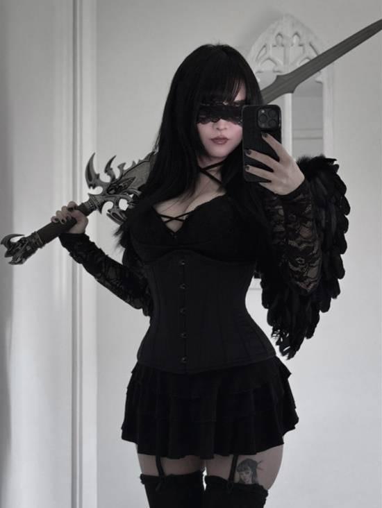 2B风格面罩神秘冷艳