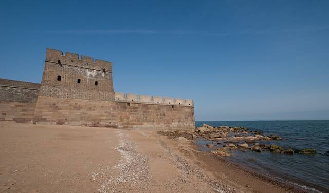 东端入海处的齐长城烽火台