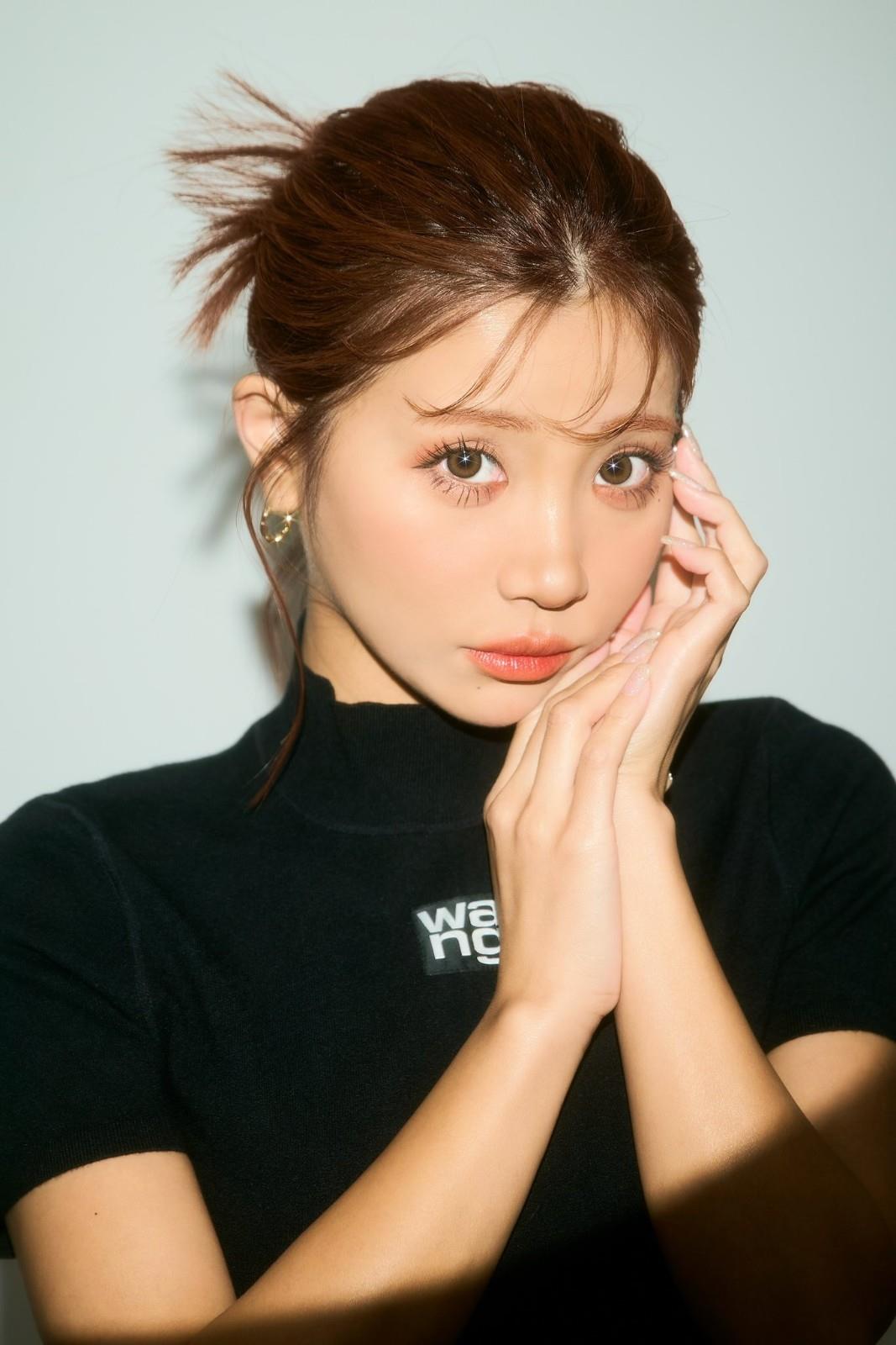 叶月绫的表演与身材完美结合，充满艺术感