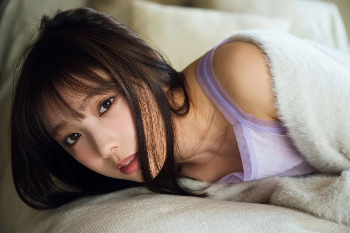 与田佑希写真集睡衣造型，邻家女孩风