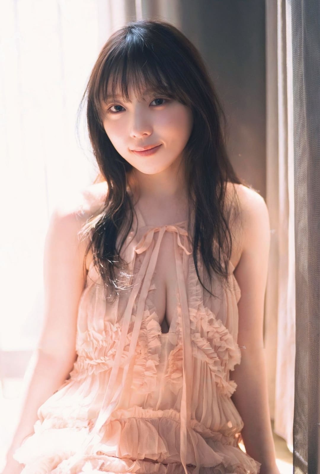 与田佑希写真集薄纱透视，若隐若现美感