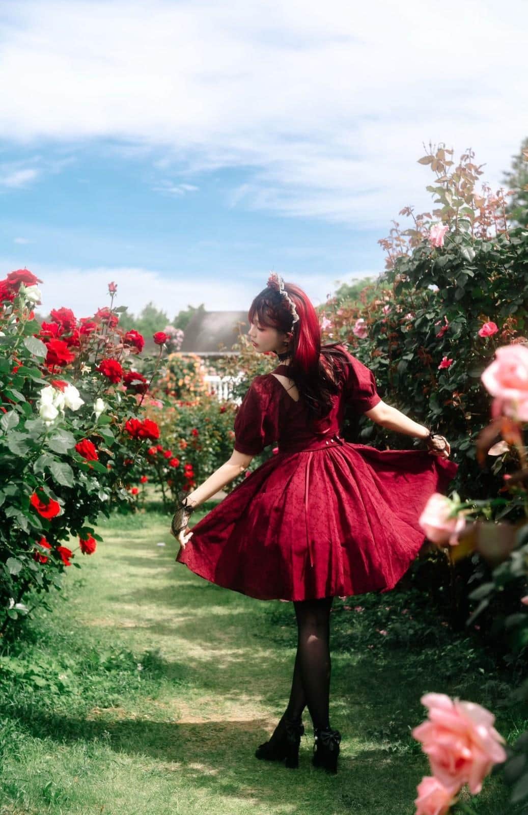 Ely_eee红色连衣裙传统风格造型