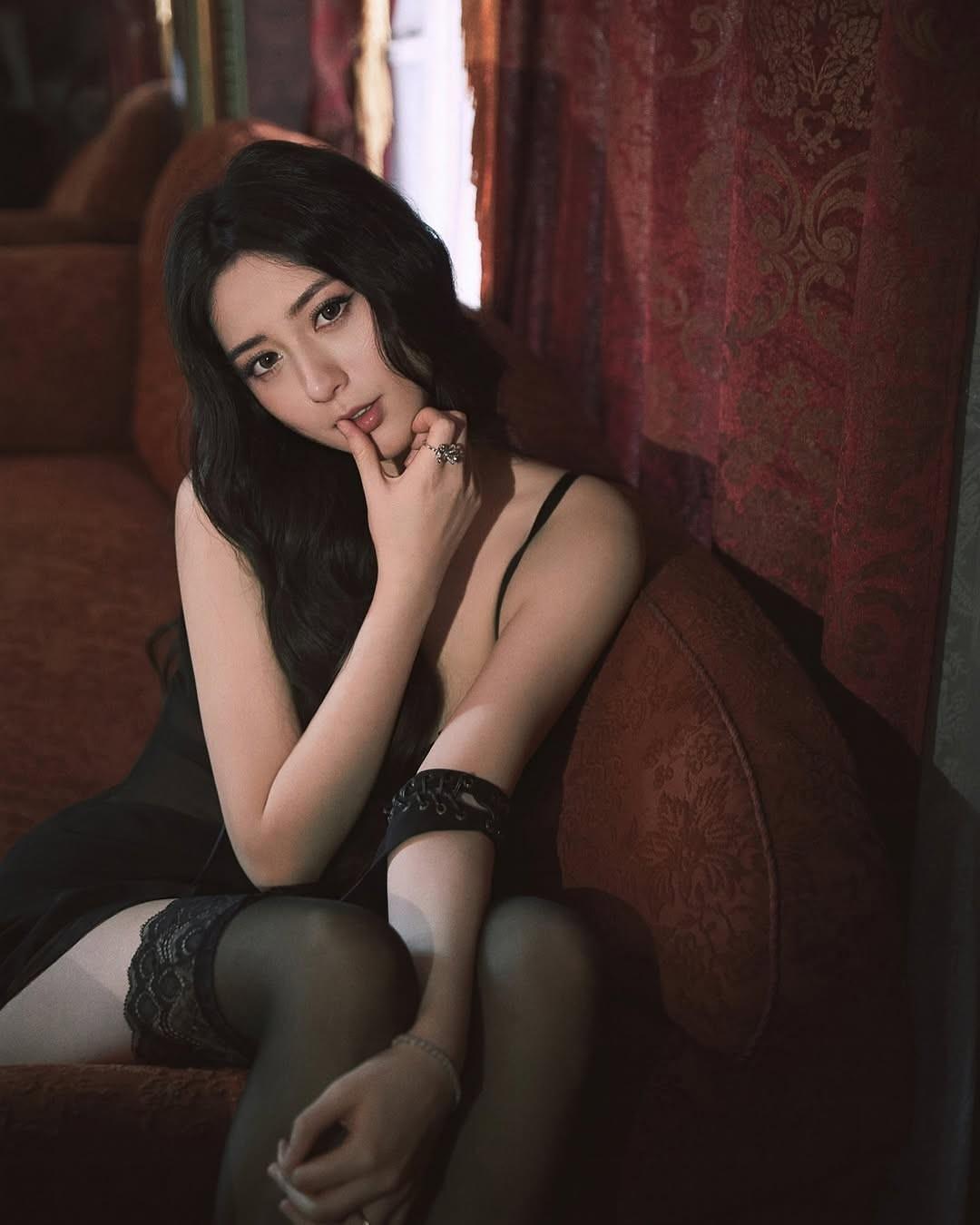 鈴木みか性感美腿