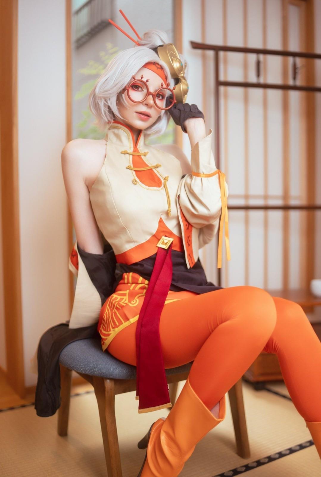 独特发型展现角色还原度