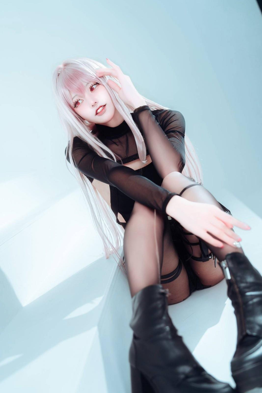 黑猫Haruinu诱人姿态美图