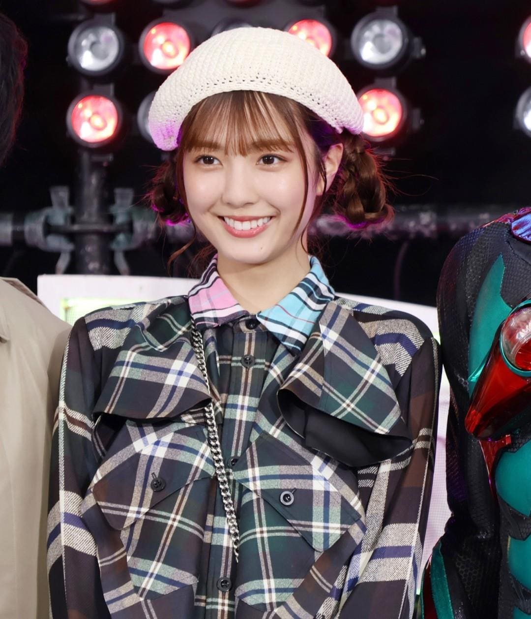 堀口真帆气质写真吸引眼球