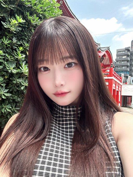 岸みゆ舞台外的自然魅力