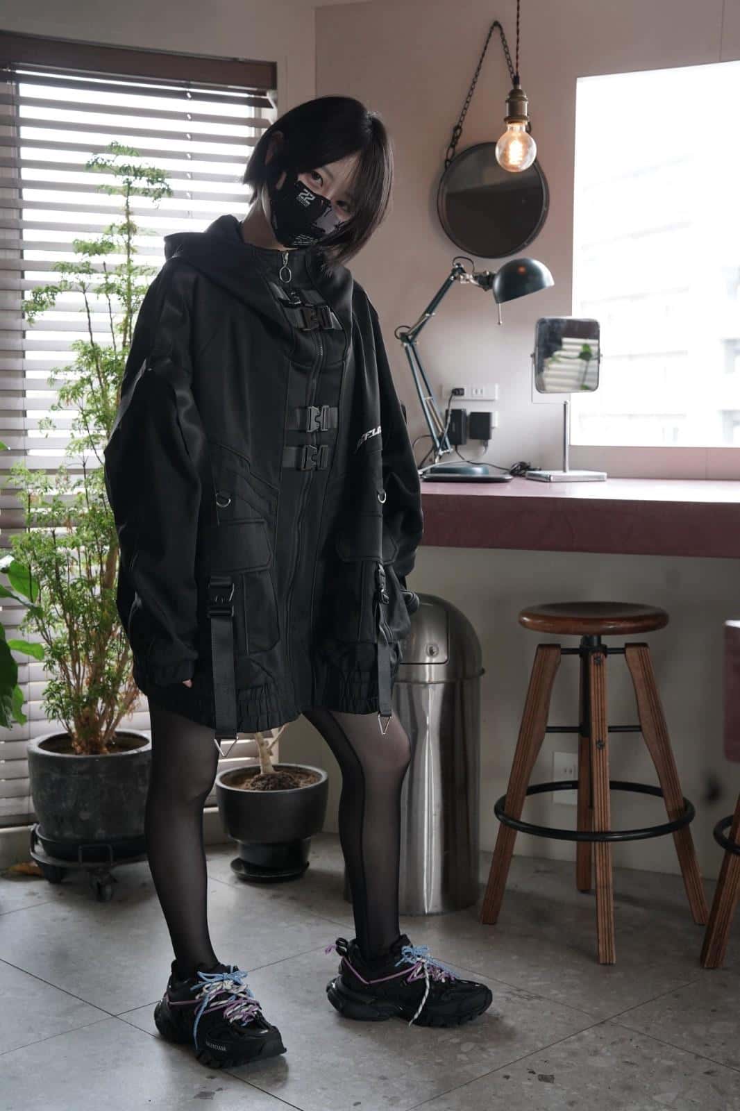 日本美女YU死库水青春造型