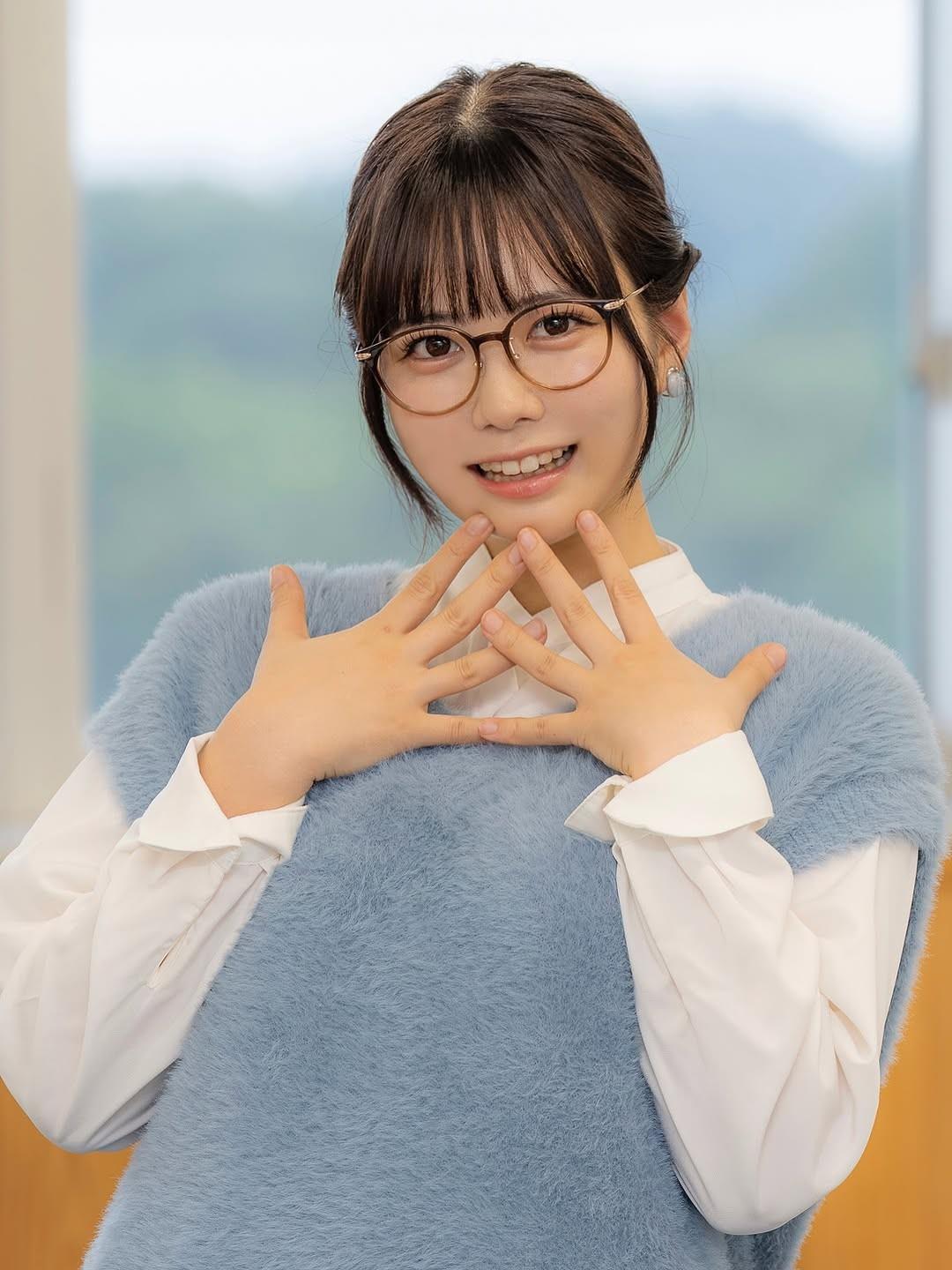 东云海健身身材迷人