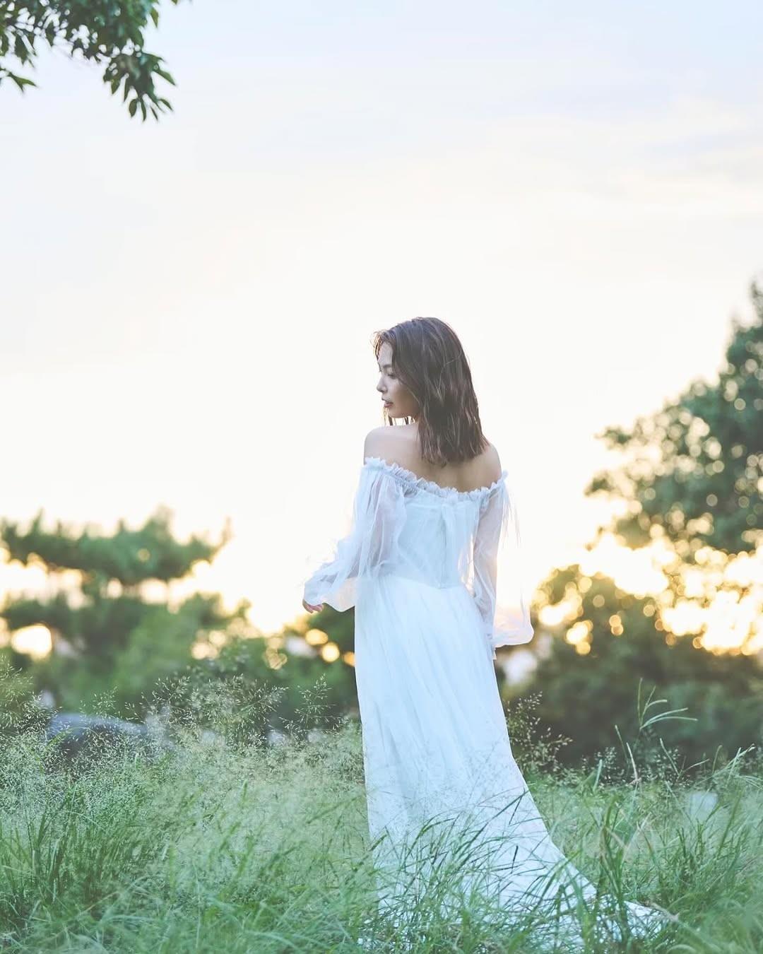 寺本莉绪写真偶像魅力写真