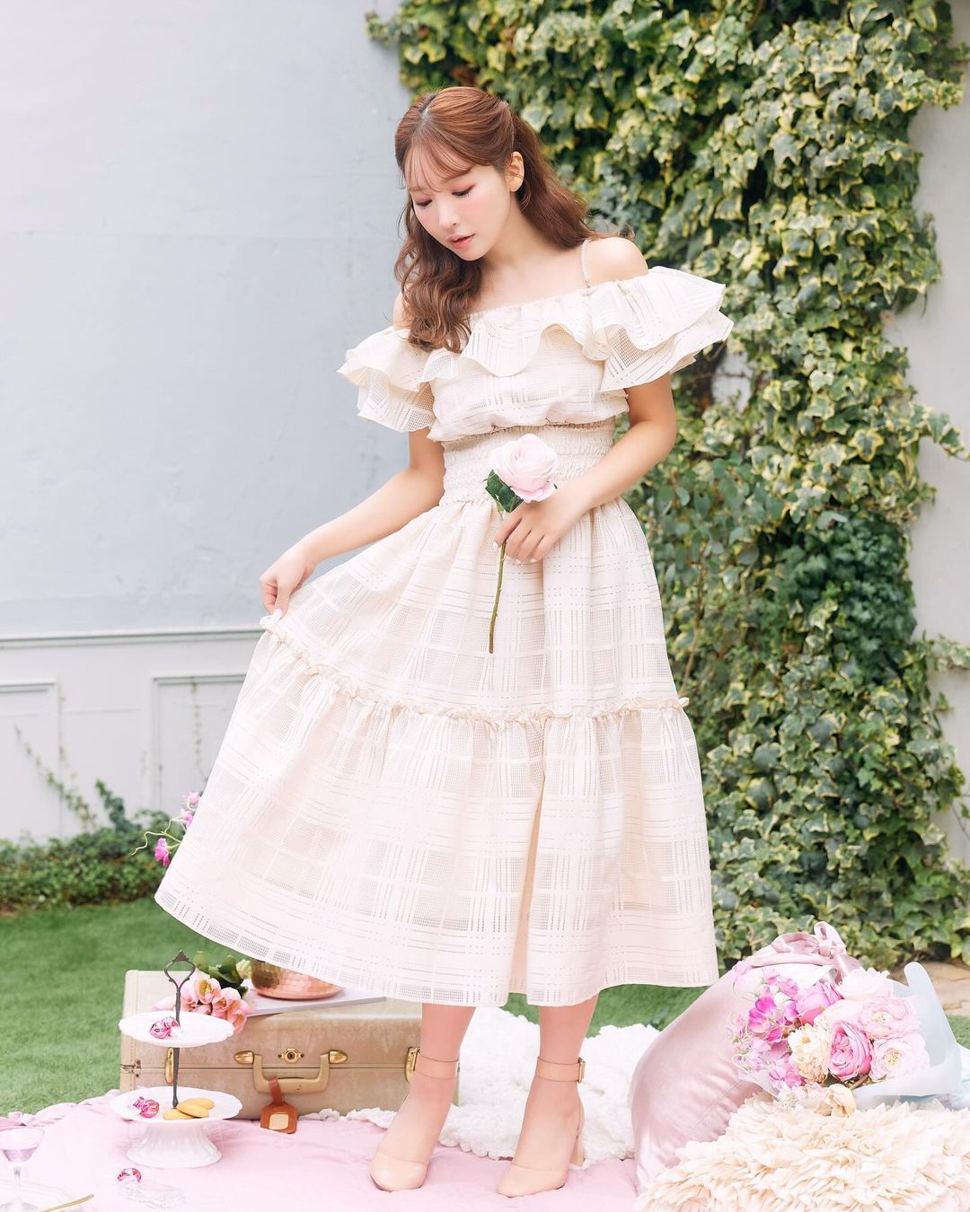 三上悠亚魅惑姿态特写照