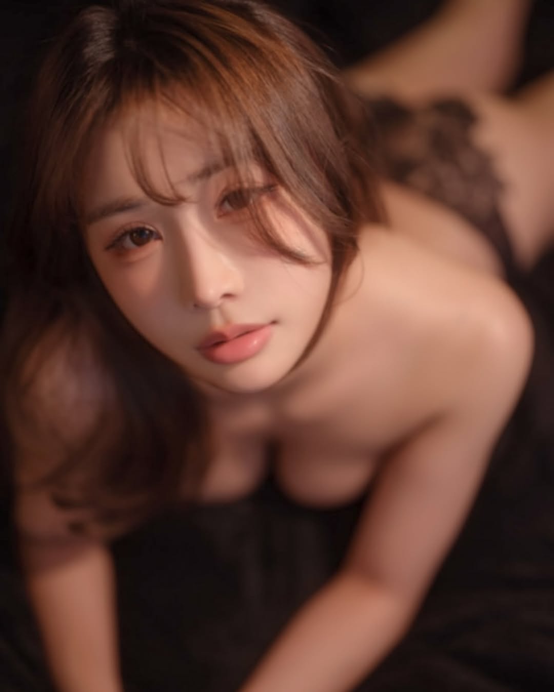 연유正面视角美艳动人