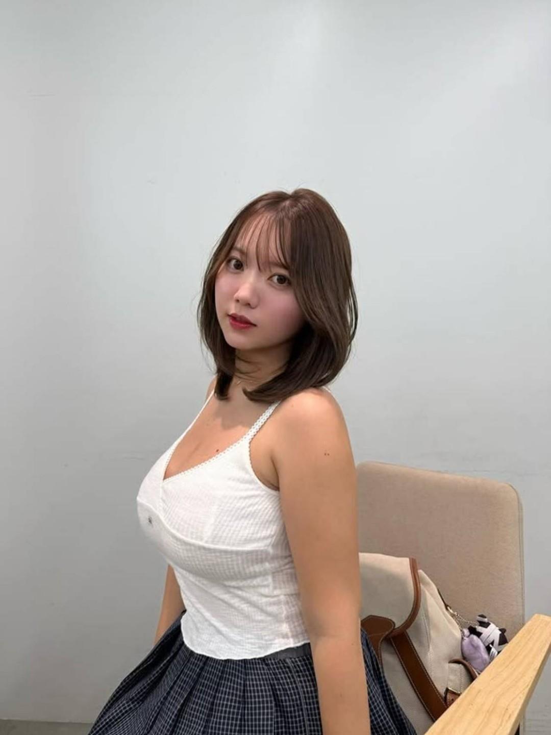 まりちゃん 清新短发造型魅力写真