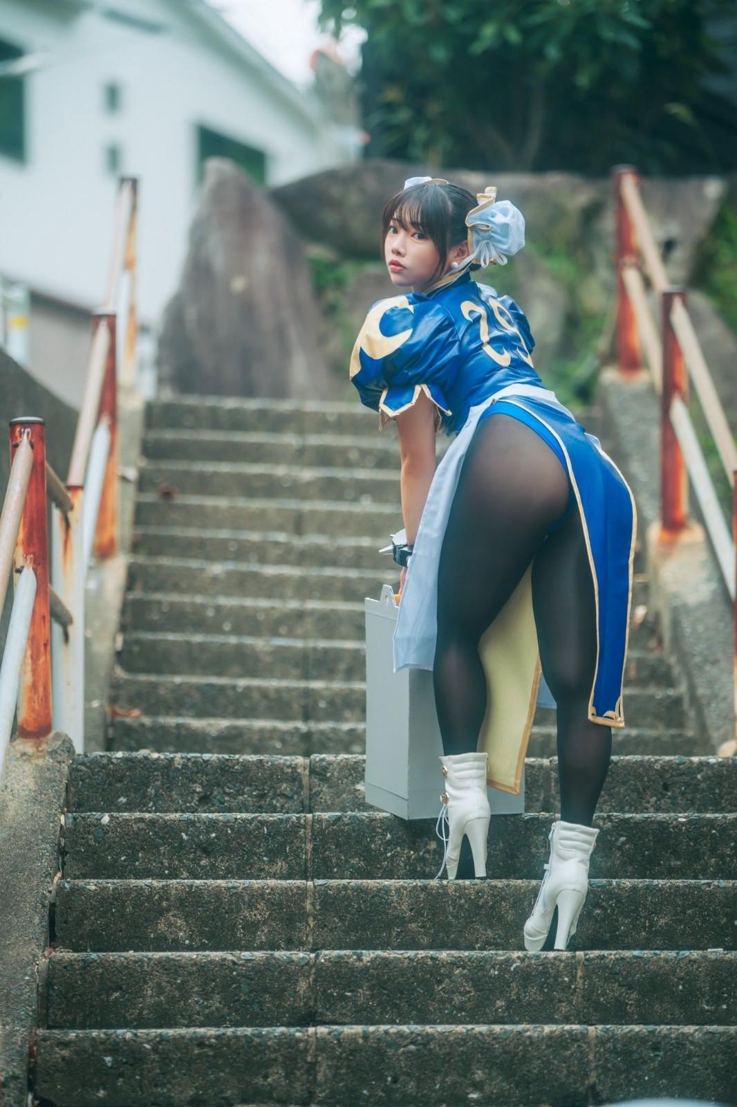 日本小姐姐春丽Cos美照曝光