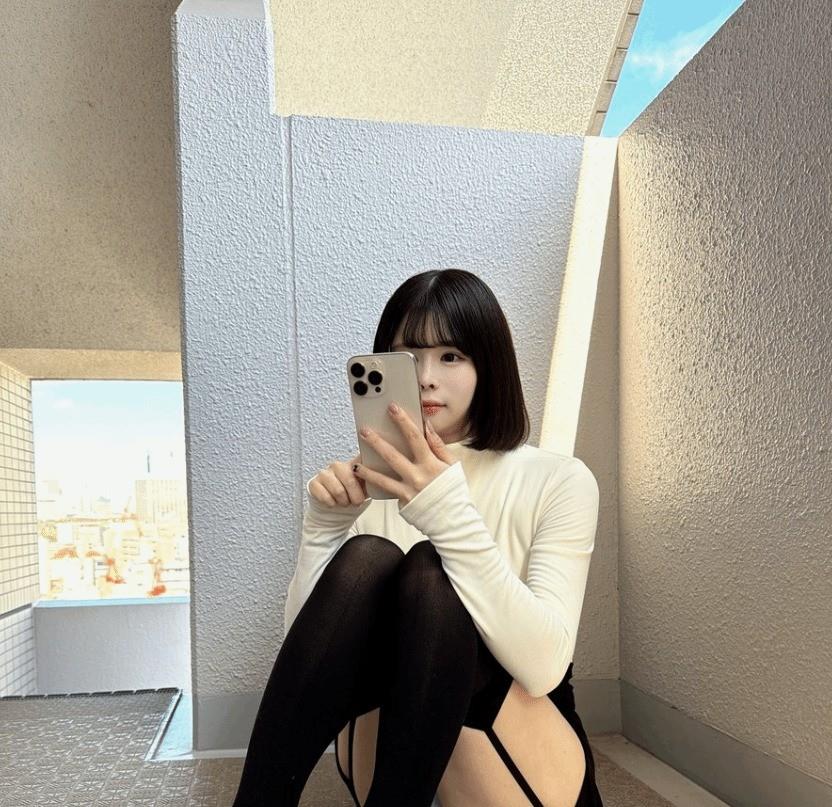 ゆなサン短发造型尽显灵动气质