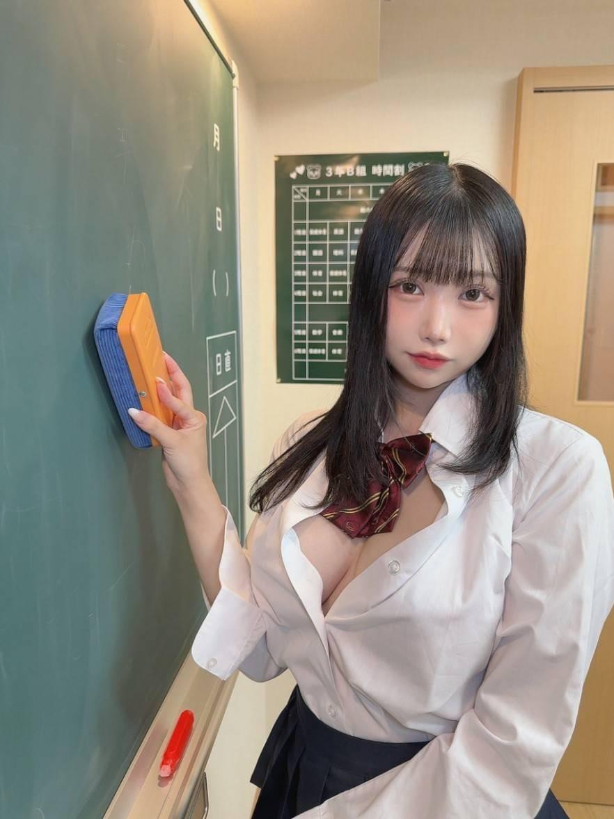 白豚inyuna 白皙柔光肌肤 性感甜美合集