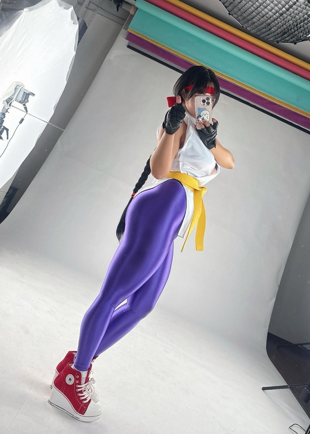 日本肌肉小姐姐春丽Cos新造型